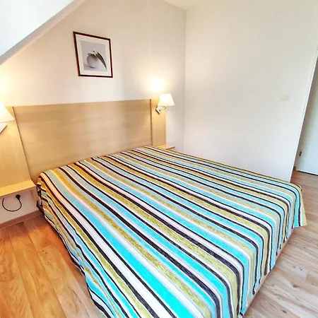 アパート Le Flocon, T2, Wifi, Vue Montagne, Parking Gratuit, Ascenseur, 4 Personnes